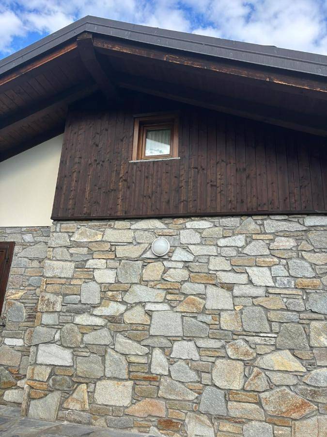 Location de vacances pour 4 personnes, avec jardin et vue, animaux acceptés dans Roisan - 2