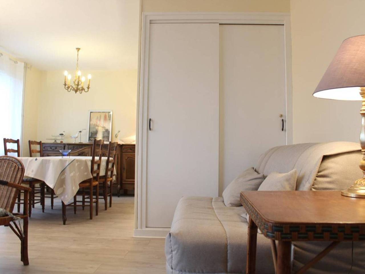 Entire apartment, 2-room apartment with parking near La Rochelle center in La Rochelle, La Rochelle region