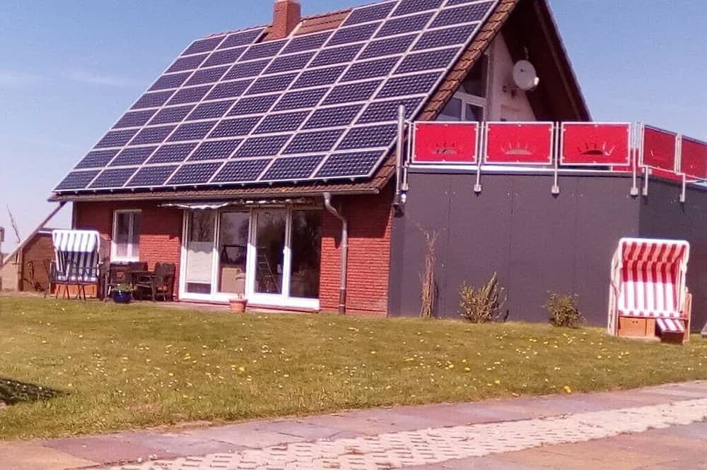 Nordseeoase Pethan 2 - Oben in Altharlingersiel, Neuharlingersiel