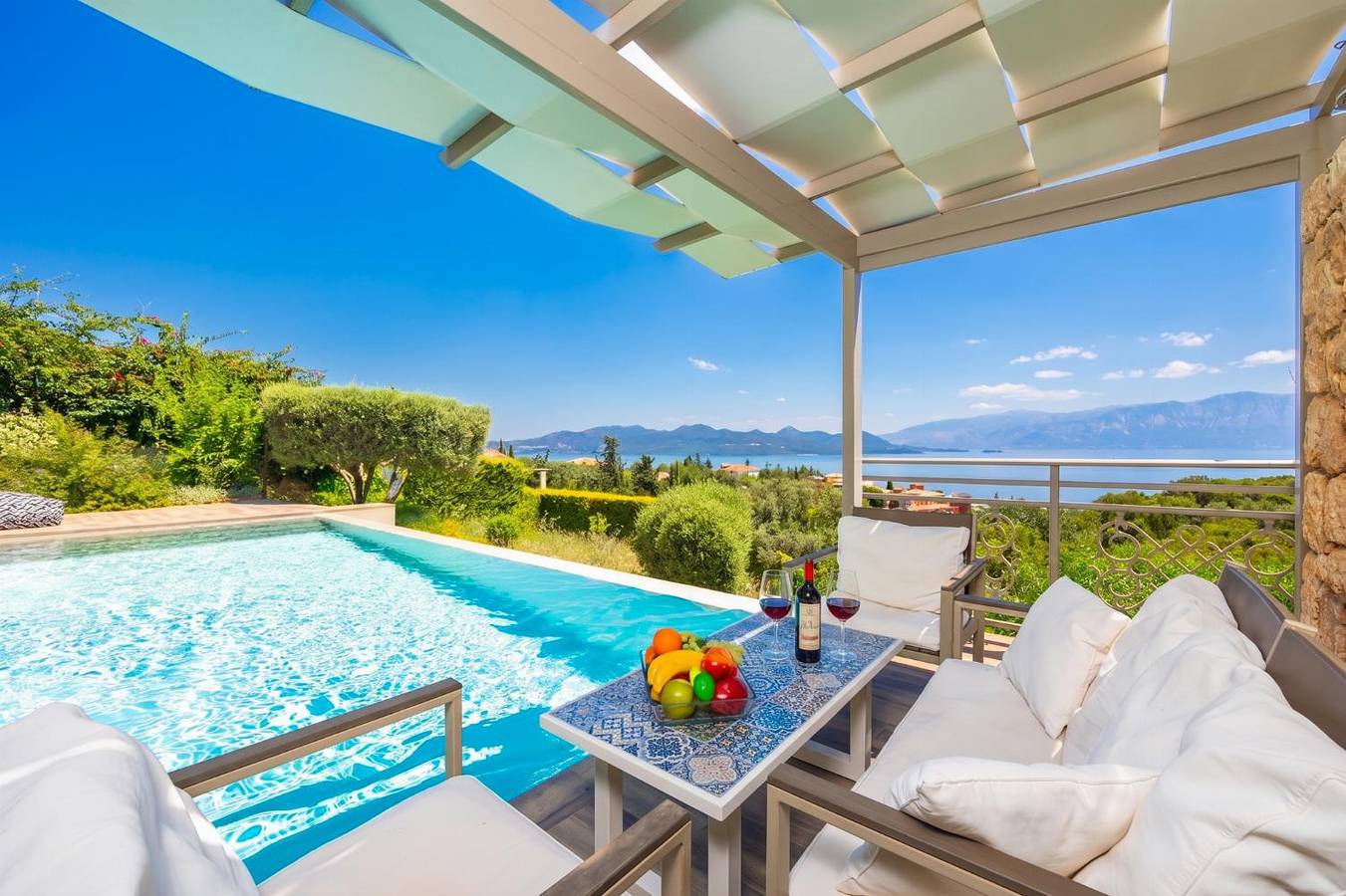 Villa Melanthi in Nikiana, Alexandros