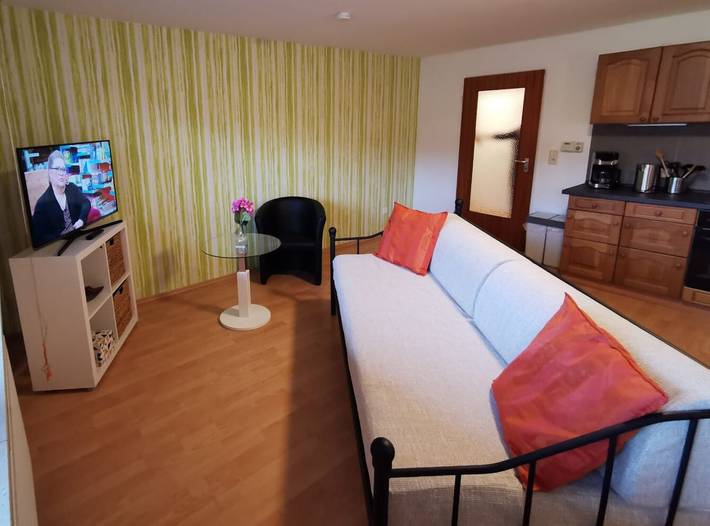 Apartamento entero, Apartamento 'Haus Abendsonne Souterrain' con terraza compartida y Wi-Fi in Wallersheim, Coblenza