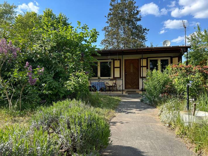 Ferienhaus für 2 Personen, mit Terrasse und Garten in Oranienburg