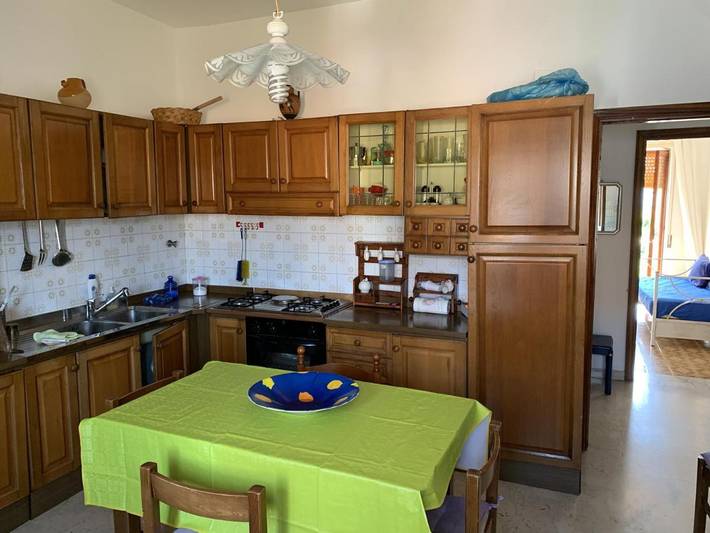 Ferienwohnung für 5 Personen, mit Balkon und Terrasse sowie Garten
