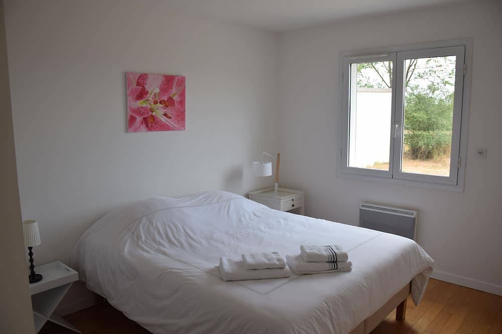 Maison de vacances climatisée avec piscine, Spa, sauna – idéale familles & amis in Bourbon-Lancy, Région de Charolles