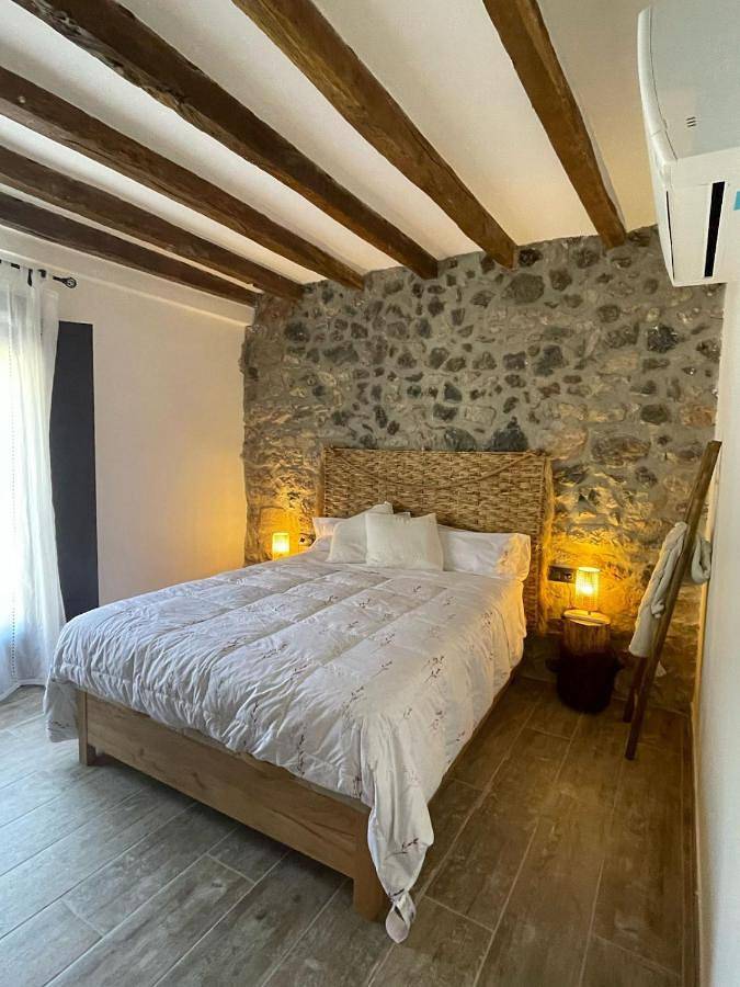 Apartamento para 6 personas, con balcón y vistas en Santa Pau