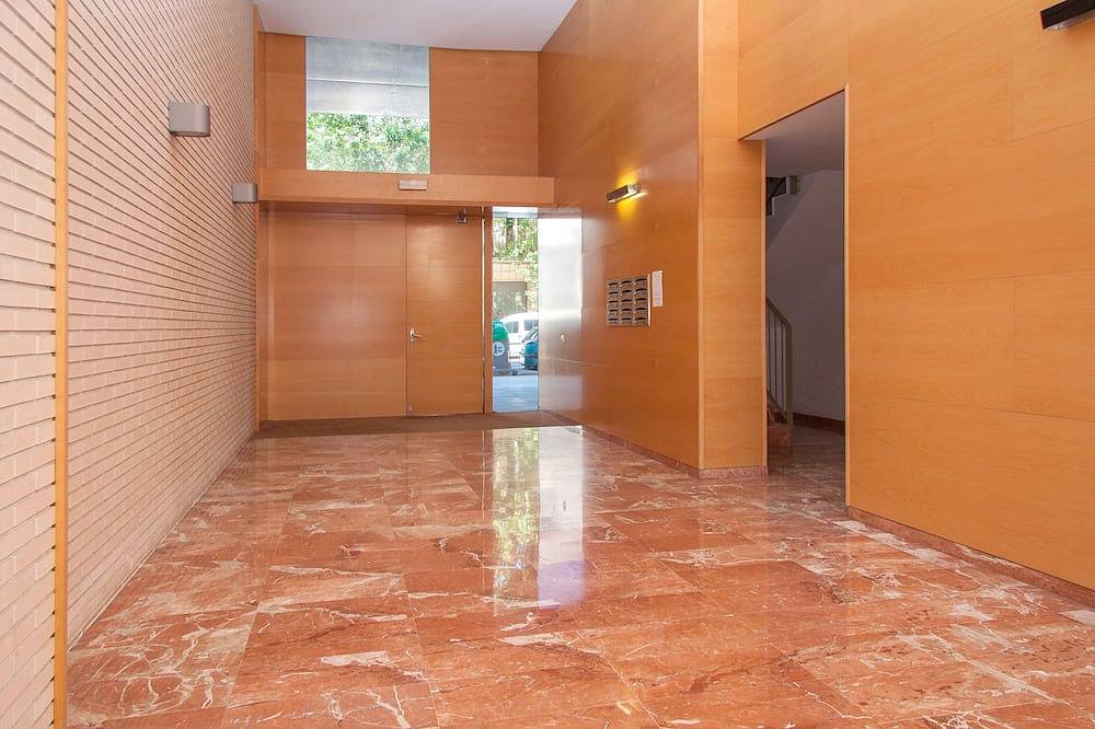 Ganze Wohnung, Excellent location in the heart of Maresme, 200 meters from the beach in Mataró, Costa del Maresme