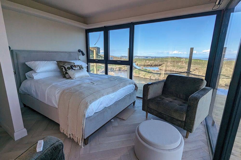 Cliff Top Retreat with Private Hot tub in Grafschaft Antrim