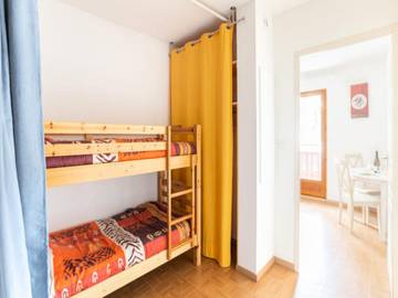 Location De Vacances pour 4 Personnes dans La Joue du Loup, Le Dévoluy, Photo 3