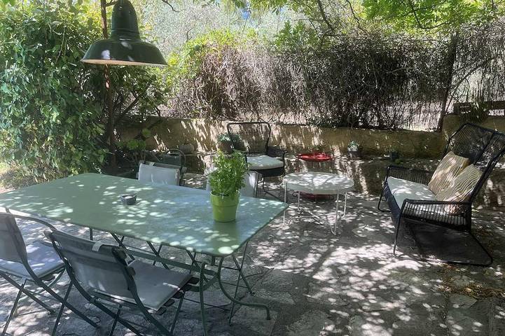 A charming 65 m² house with a very large pool in Aix-en-Provence, Costa mediterránea (Francia)