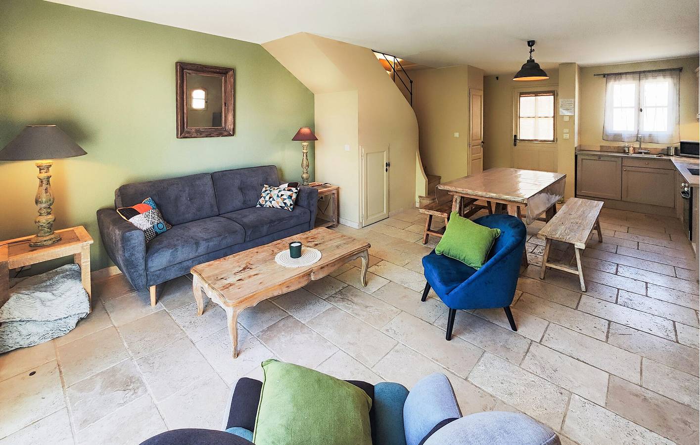 Appartement confortable de 67m2 : Lave-linge, TV, AC, Parking, Cuisine - 2.5km de Tournissan in Saint-Laurent-de-la-Cabrerisse, Région de Narbonne