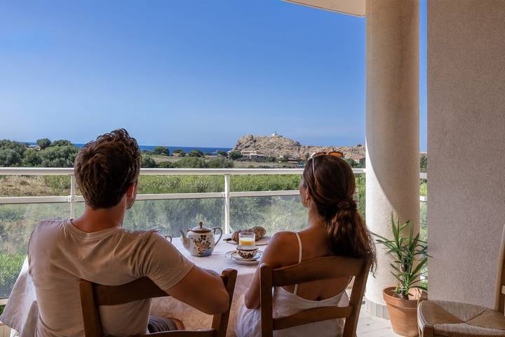 Gîte pour 4 personnes, avec terrasse à L'Île-Rousse - 2