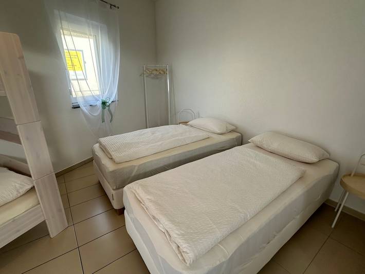 Entire apartment, Apartment 'Dreams Unterkunft' with Wi-Fi and Air Conditioning in Kötz, Bavarian Swabia
