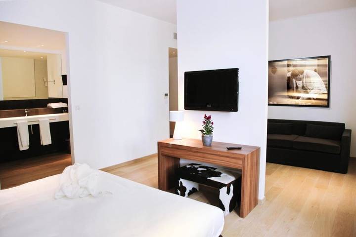 Hôtel pour 2 personnes, avec piscine et jardin à Sérignan-du-Comtat - 3