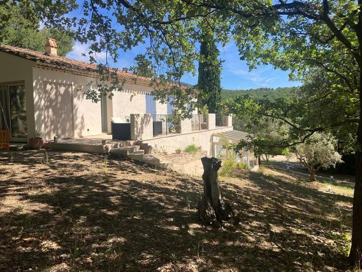 Location de vacances pour 12 personnes, avec piscine ainsi que jardin et vue, animaux acceptés à Lauris - 2