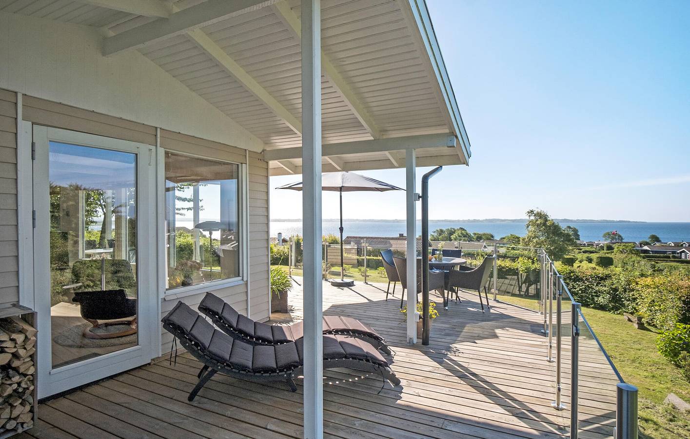 Feriehus for 5 personer med terrasse in Helnæs, Lillebælt