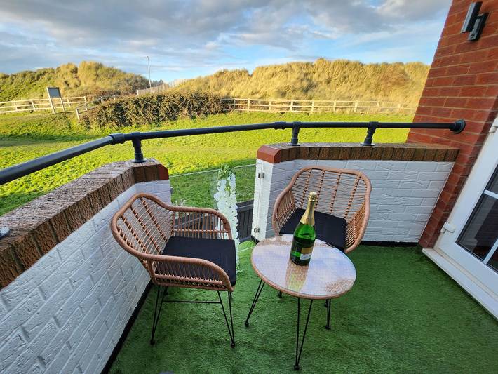 Cottage for 15 people, with Balcony and Garden in Prestatyn