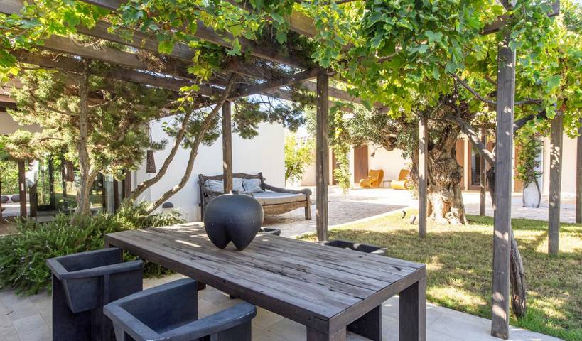 Casa vacanza per 6 persone, con vista oceano e piscina nonché giardino in Cala Vedella