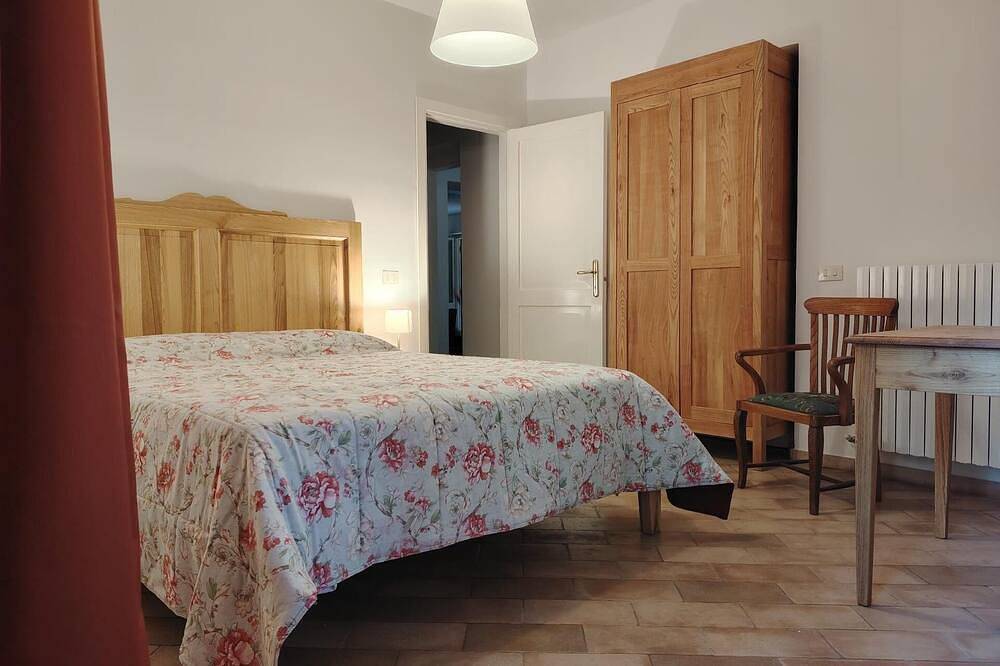Zimmer mit Bergblick in Foligno, Perugia Provinz