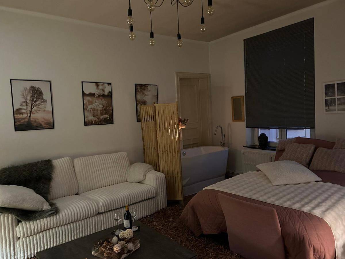 Standard Single Room in Beauraing, Région de Namur