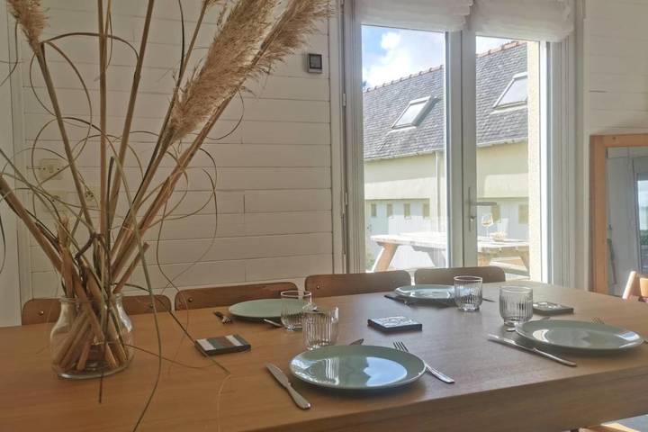 Location de vacances pour 6 personnes, avec jardin à Plouezoc'h - 2