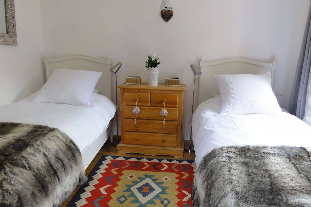 Entire apartment, Beautiful apartment in the centre of Argentiere, Chamonix . Maison Rose. Apt 1 in Argentière, Chamonix-Mont-Blanc