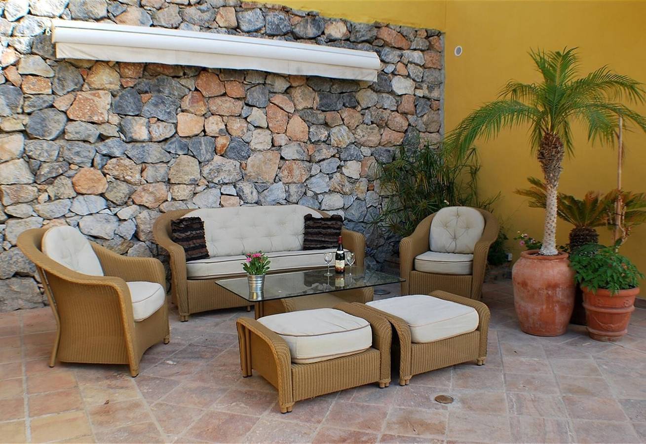 Villa "Casa Heidi" com vista para o mar, piscina, varanda, ar condicionado e Wi-Fi in Cerro Gordo, Almuñécar