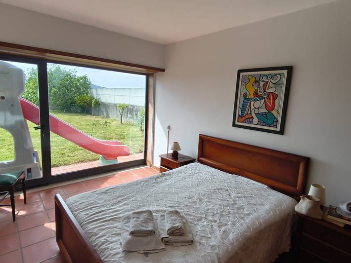 Holiday Home 'Do Rio' with Sea View, Private Garden and Wi-Fi in Seixas, Distrito de Viana do Castelo