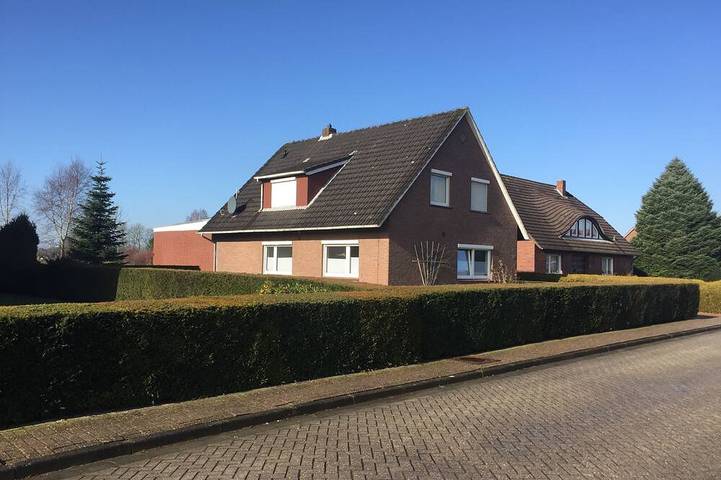 Ferienhaus für 4 Personen, mit Terrasse, mit Haustier in Leezdorf