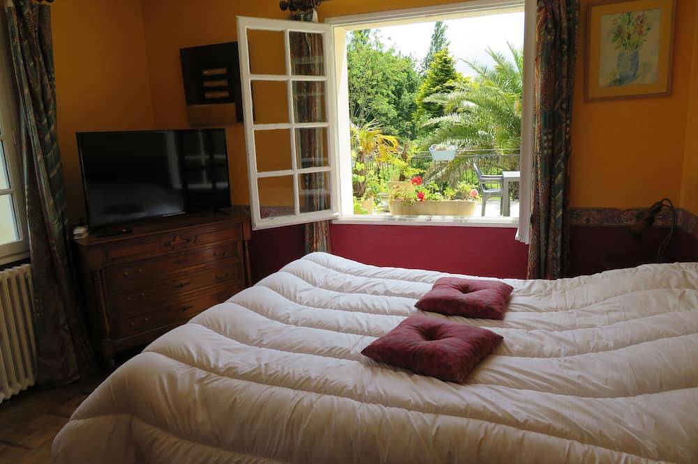 House near Beg Léguer beach in Beg-Léguer, Lannion