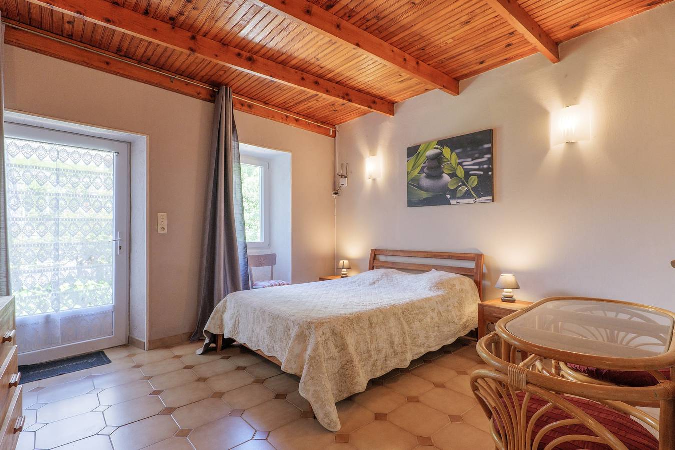 Gîte „Les Combes“ mit Gemeinschaftspool, Wlan und Klimaanlage in Chauzon, Ardèche