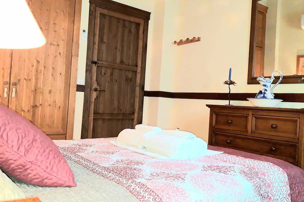 ☆☆☆☆☆House whith private pool, enjoy and relax between the sea and the mountains in Casabermeja, Provincia de Málaga