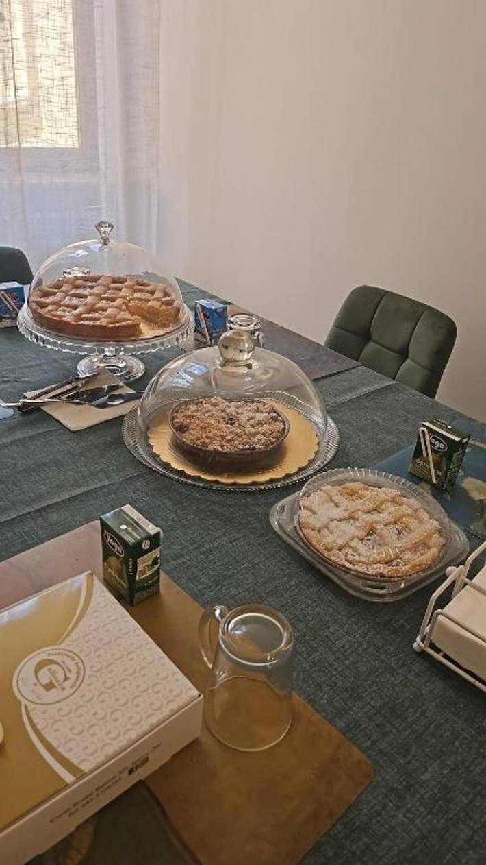 Bed and Breakfast 'Garibaldi Station Rooms - Suite 6Pp' with Wi-Fi and air conditioning in Naples, Naples Province