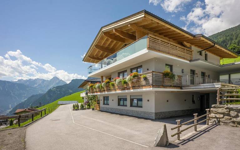 Hütte für 6 Personen, mit Ausblick und Garten in Hippach - 2