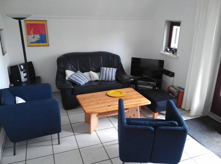 Ferienhaus für 6 Personen, mit Terrasse und Garten in Anjum - 2