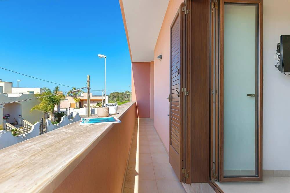 Entire apartment, Santoro Apartments - Bilo Pp by Barbarhouse in Melendugno, Lecce Province