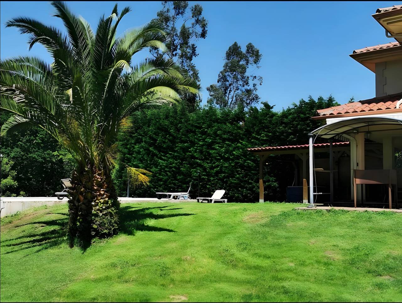 Ganze Wohnung, Villa Santa Ana – Ferienhaus in Tarrueza, Laredo in Laredo, Kantabrische Küste