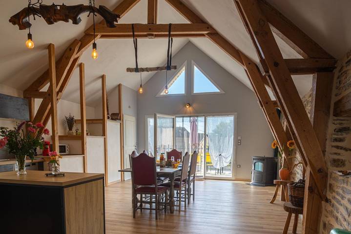 Gîte La Bergerie 5/6 personnes in Lachamp, Lachamp-Ribennes