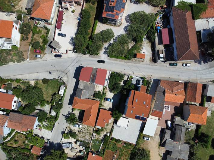 Ganze Wohnung, 1-Zimmer-Ferienwohnung mit Terrasse und Meerblick Pakostane, Biograd A-22462-b in Pakostane, Zadar