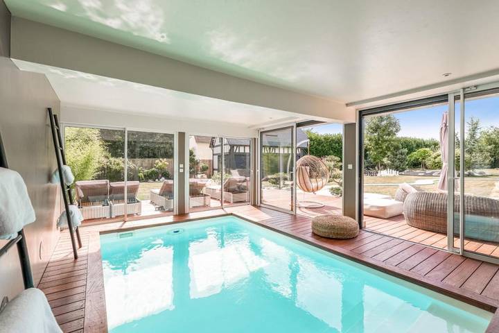 Location de vacances pour 6 personnes, avec sauna et jacuzzi ainsi que piscine et jardin, animaux acceptés à Fourmetot - 2