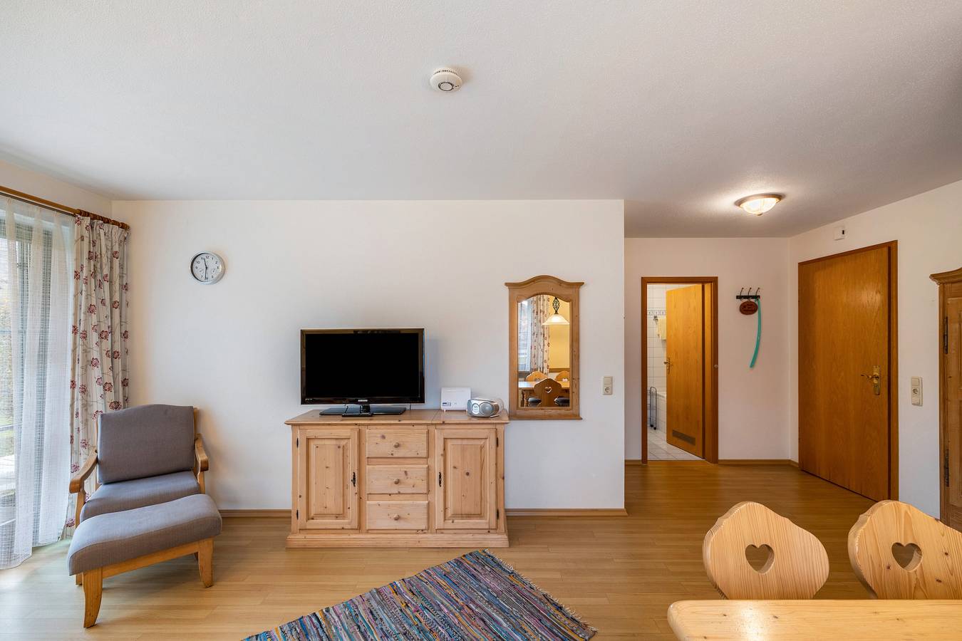 Ganze Wohnung, Apartment 'Fewo Brünnstein – Zimmer 6' mit Bergblick, Gemeinschaftsgarten & Wlan in Oberaudorf, Bayerische Alpen
