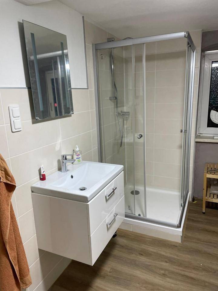 Ganze Wohnung, One-Bedroom Apartment in Dillenburg, Naturpark Lahn-Dill-Bergland