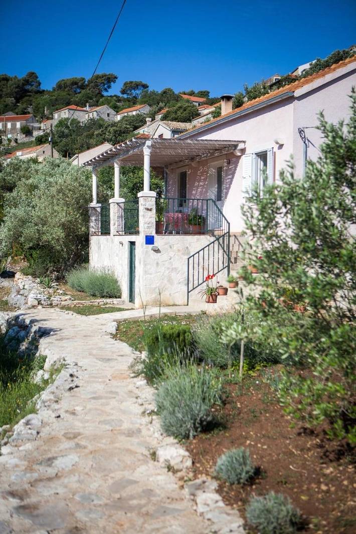 Appartement de vacances pour 6 personnes, avec vue et jardin