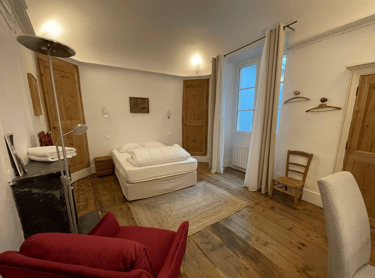 Gîte Le Thabor, 5 à 8 personnes in Cluny, Région de Mâcon
