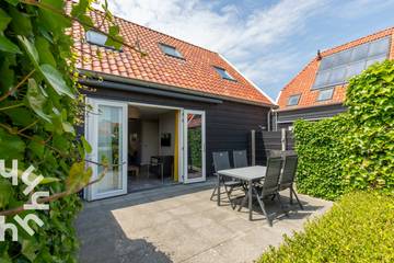 Ferienhaus für 4 Personen, mit Garten und Terrasse, mit Haustier in Oostkapelle