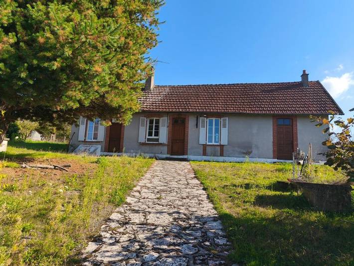 Location de vacances pour 8 personnes, avec Jardin et Vue à Lucenay-lès-Aix