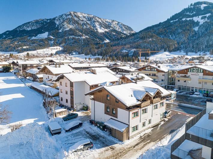 Vakantieappartement voor 8 personen, met balkon in Brixen im Thale