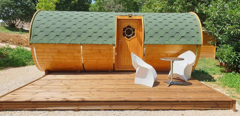 Maison d’hôte pour 3 personnes, avec vue ainsi que jardin et terrasse à Marey-lès-Fussey - 4