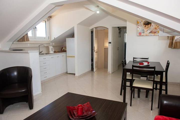 Maison d’hôte pour 3 personnes, avec vue et balcon à Zante - 3