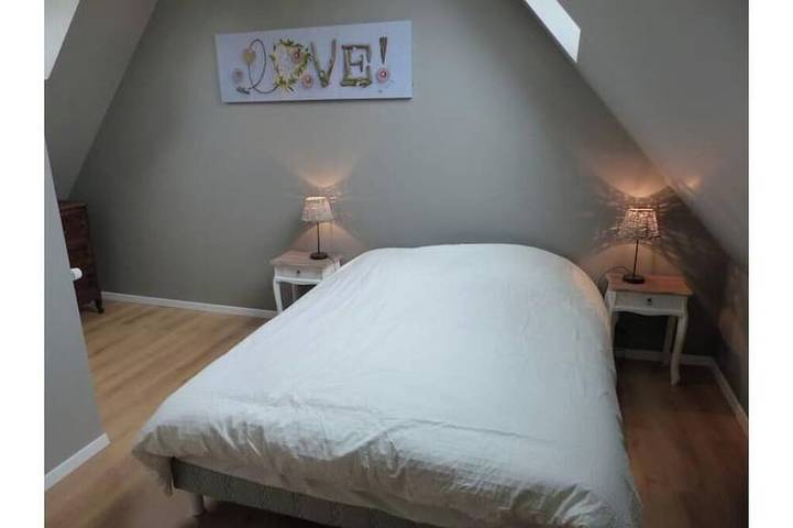 Location de vacances pour 6 personnes, avec jardin et terrasse, animaux acceptés à Cottévrard - 2