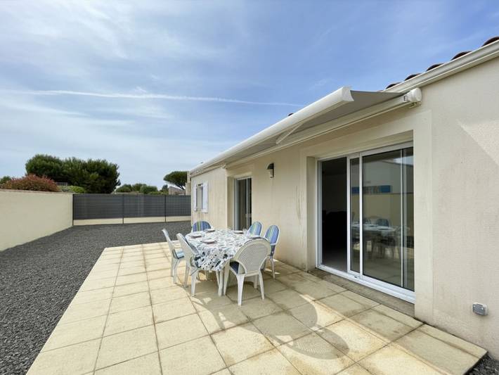 Location de vacances pour 6 personnes, avec Terrasse et Jardin à Brem-sur-Mer - 2